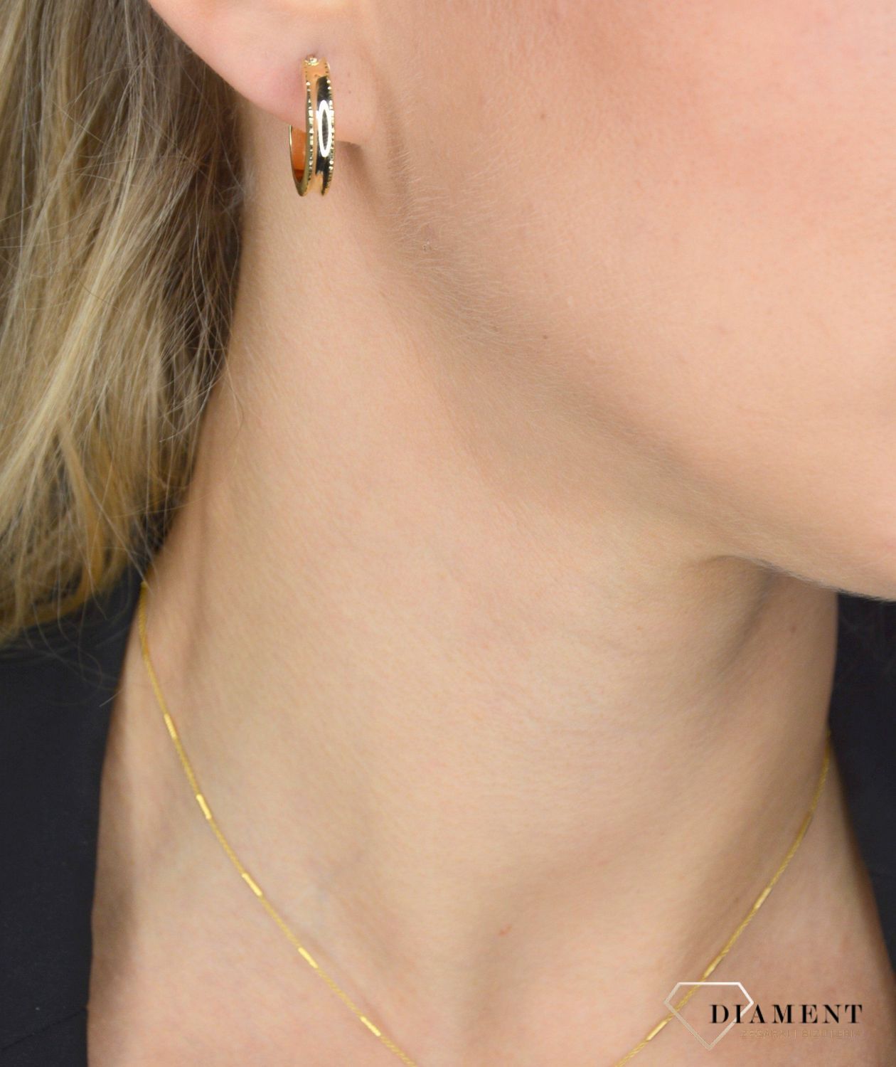 Złote kolczyki 333 koła grawerowane KL 4618 333.jpg